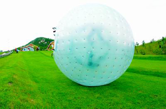 中国 耐久の水ゲームのためのロゴによってプールの膨脹可能な ゾーブ の印刷される球 サプライヤー