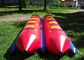 すばらしく膨脹可能な水公園の 2 つの管が付いている膨脹可能な飛魚座のバナナ ボート 16 の座席 サプライヤー